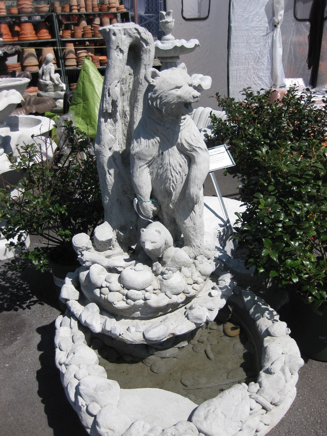 Yard Statuary Concrete Statues